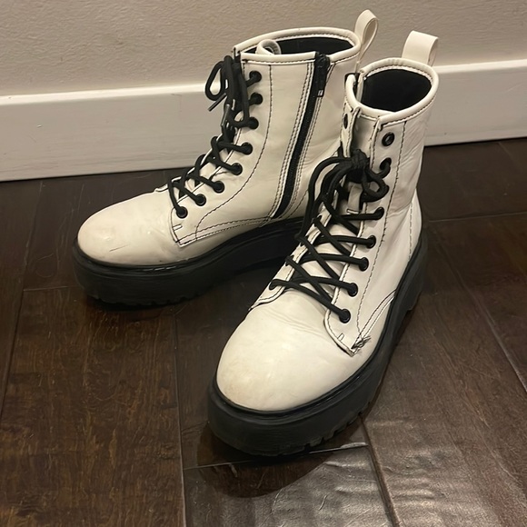 a new day Other - Girl’s A New Day boots